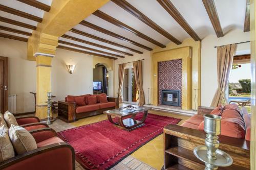 Quinta Dionysus by Algarve Holidays