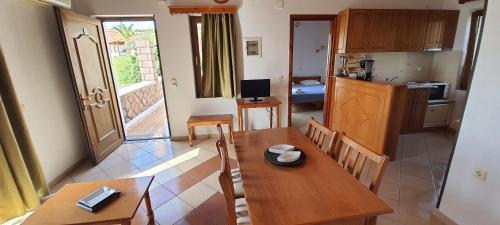 Gallery image of Molivos Castle Apartments in Mithymna