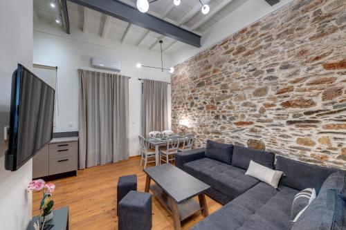 The Heart of Syra - Your Home in Ermoupolis