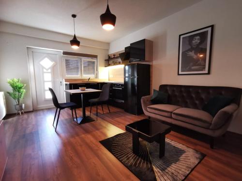 Gold & Black apartment