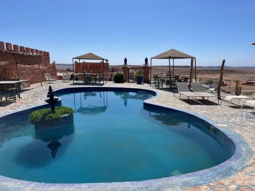 Swimmingpoolen hos eller tæt på Riad Paradise of Silence