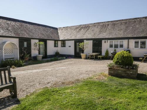 Corner Cottage – Photos 3