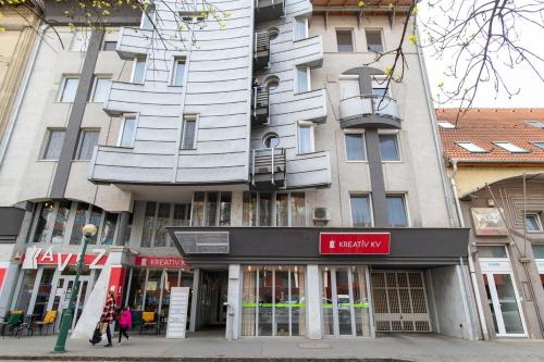Budova, v ktorej sa apartmán nachádza