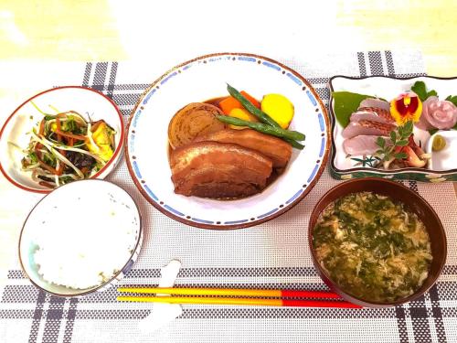Photo de la galerie de l'établissement Minshuku Yadokari, à Zamami
