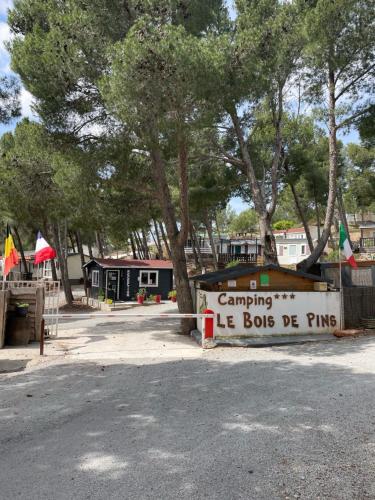 Camping Le Bois De Pins