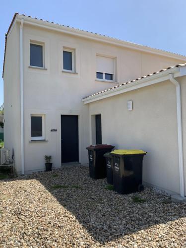 Grande maison neuve idéale pour 6 personnes