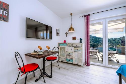 Betanija & Arijana BayView Studio Apartments