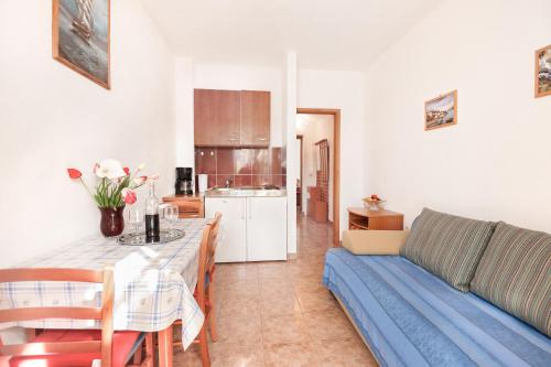 Apartments Mala Dalmacija – Photos 4