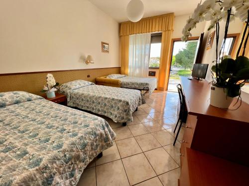 Gallery image of Hotel Ca' Bianca da Paolino in Misano Adriatico