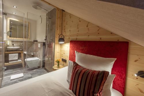 Koupelna v ubytování Hotel Schäfflerwirt