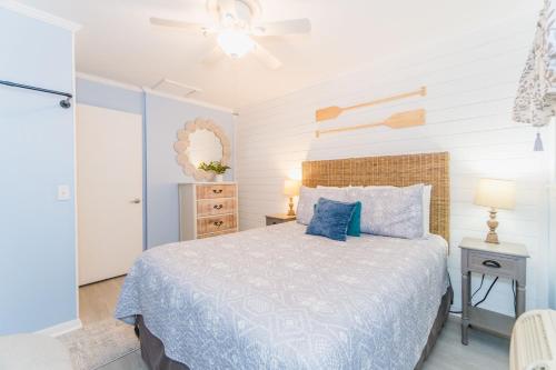 Stunning Views!!-Oceanfront Villa-Heated Pool-Private Balcony-Tiki Bar-Walk to Coligny Plaza photo 10