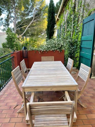 Photo de la galerie de l'établissement Le Micocoulier, à Alignan-du-Vent