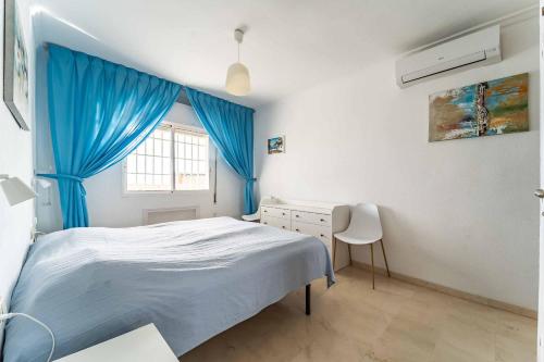61-Beach Front Apartment with Stunning Views in Fuengirola