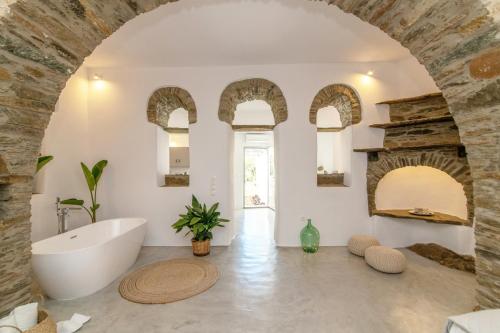 A bathroom at Livadi house Tinos 2 katwi