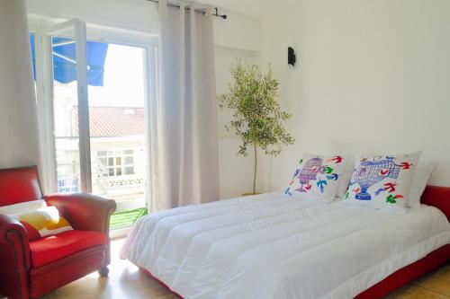 Elegant & Luminous 2-BR - Antibes City Center