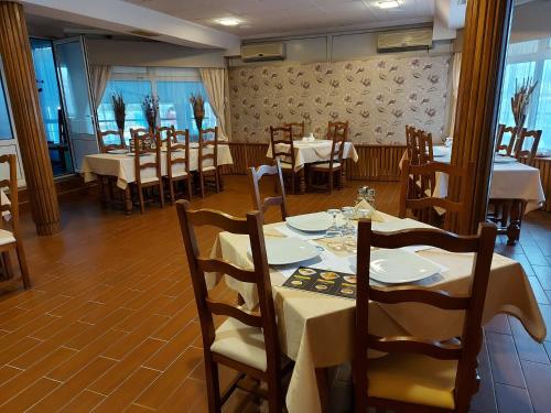 Restaurace v ubytování Motel Via Targu Mures