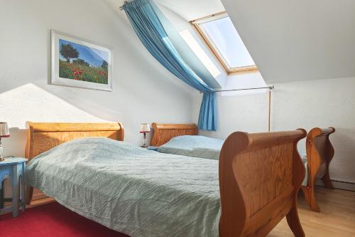 Postel nebo postele na pokoji v ubytování FeWo Uckerseen, 4 Zimmer mit Bad ensuite und Panoramablick