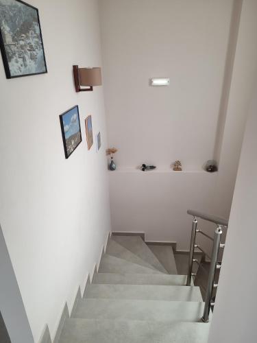 Fotografie z fotogalerie ubytování Villa Lakki's Ori v destinaci Lákkoi