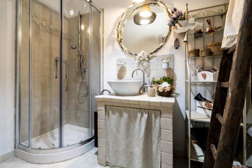 Trullo Fragno by Wonderful Italy tesisinde bir banyo