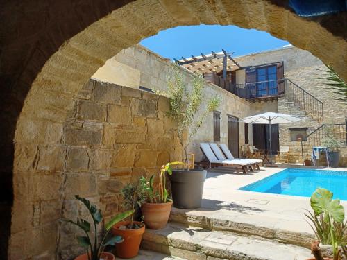 Πισίνα στο ή κοντά στο Vrakas House