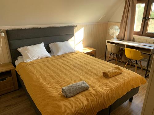 Postel nebo postele na pokoji v ubytování Keldrimäe külalistemaja
