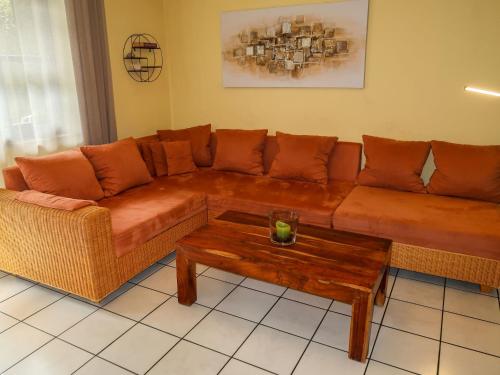 Χώρος καθιστικού στο Apartment Brombeerweg by Interhome
