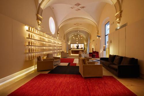 Un lugar para sentarse en Convent de la Missio - Grand Luxury Boutique hotel, Adults Only