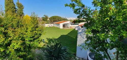 Villa Margarida by Laranjal Rentals
