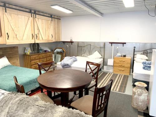 Гостиная зона в Cozy studio in Masson-Angers, 800 m² with view