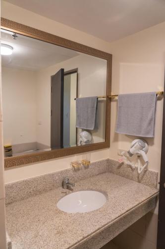 Un baño de Bristle Ridge 2 bedroom Panoramic View