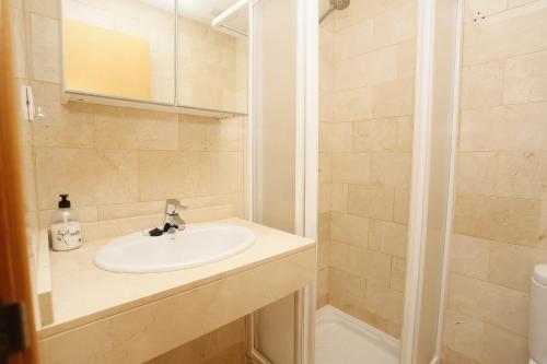 Kúpeľňa v ubytovaní Masvacation HR, 4Room, Terrace, Parking