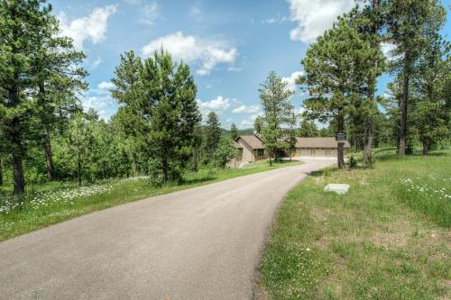 Dakota Pines – Photos 2