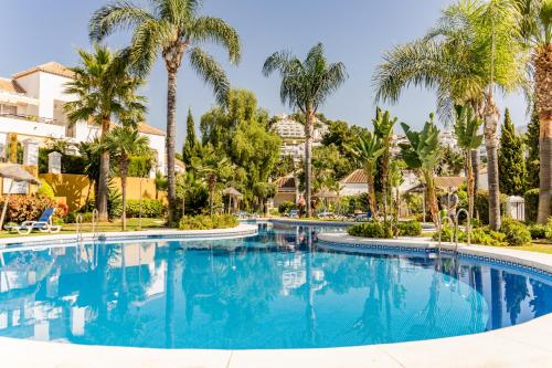 Cozy 2 Bedroom Apartment in Nueva Andalucia