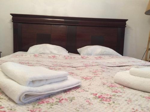 Ένα ή περισσότερα κρεβάτια σε δωμάτιο στο One-room apartment near metro DELISI