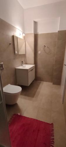 Un baño de Papillon