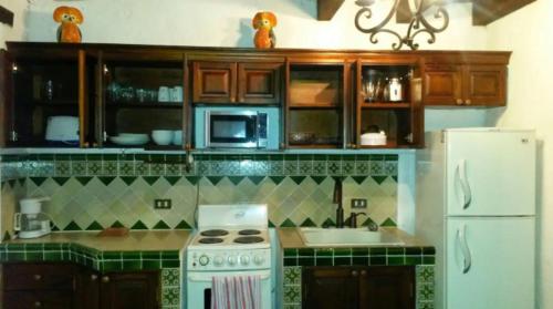 A kitchen or kitchenette at Casita Ladrillo