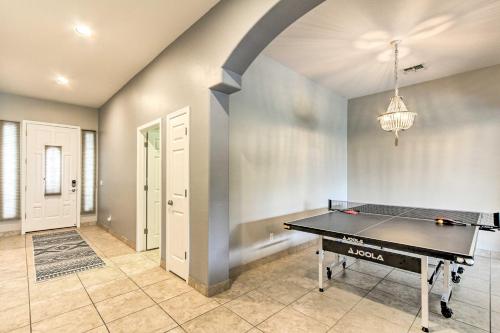 Φωτογραφία από το άλμπουμ του Private Pool and Hot Tub Family Home in Phoenix! σε Anthem
