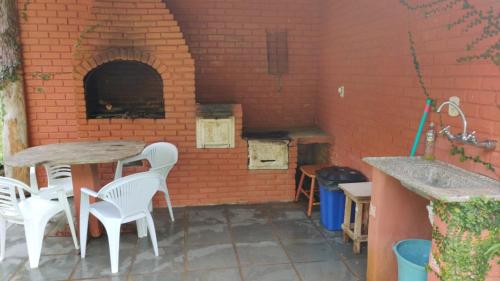 Barbacoa disponible para clientes en la casa o chalet