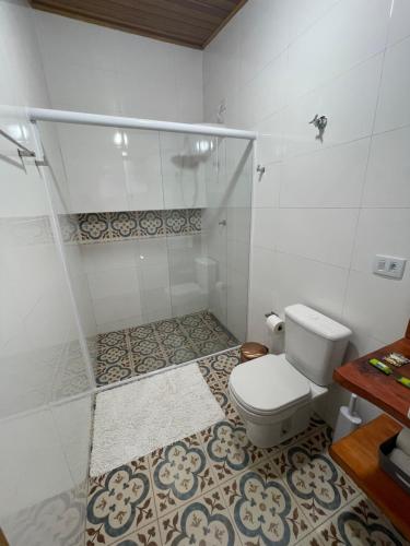 A bathroom at Paz na Montanha