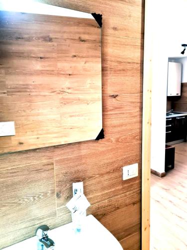 Ένα μπάνιο στο Apartment 1913