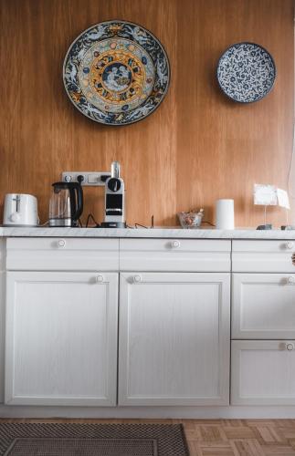 Una cocina o zona de cocina en Sonnegg