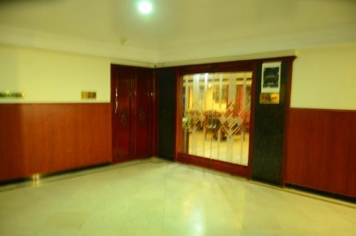 Galería fotográfica de HOTEL RATHNA RESIDENCY en Madurai