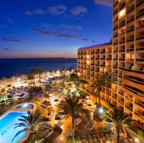 SUNSET BEACH CLUB, Benalmádena – Updated 2022 Prices