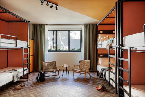 Tempat tidur susun dalam kamar di YellowSquare Florence