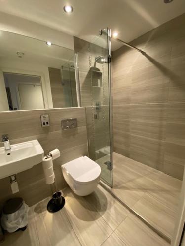 Ένα μπάνιο στο cocoa apt york city