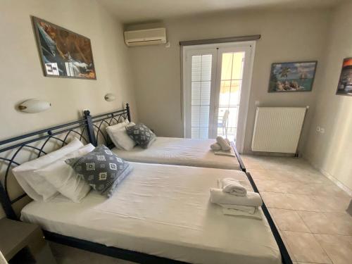 Gallery image of Pelagias Apartments in Ayia Evfimia