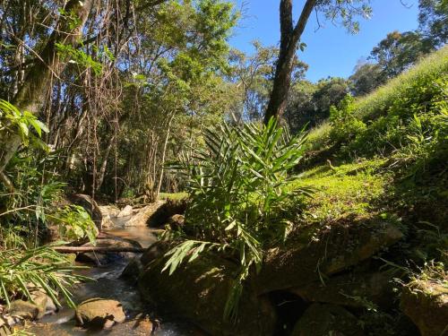 Un paisaje natural cerca de la posada