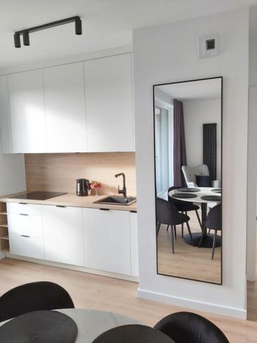 Dapur atau dapur kecil di Apartament 150 Zaspa VVita