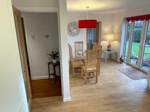Χώρος καθιστικού στο 'Sounion' - Fabulous, spacious modern house with large private garden in Leafy Lytham