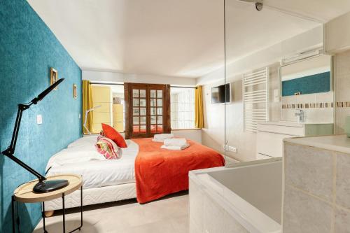 Unique Parisian Loft at the Classy St Germain